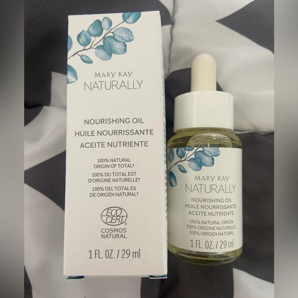 Mary Kay Naturals Nourishing Oil